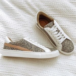 universal thread leopard sneakers